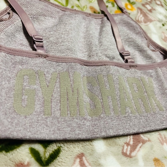 🌸Gymshark Bra & Biker Shorts Set - Picture 11 of 12